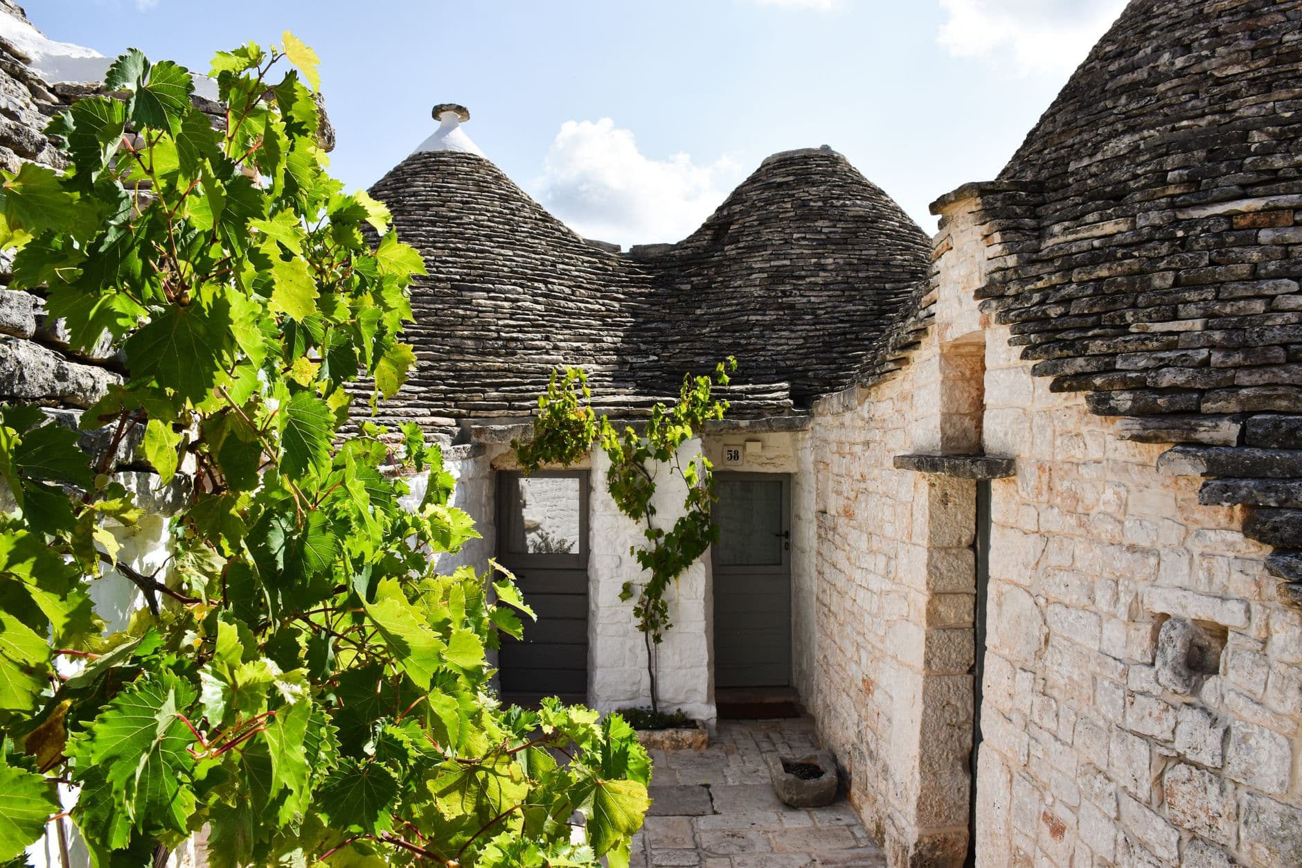 Bâtisse traditionnelle dans la campagne des Pouilles